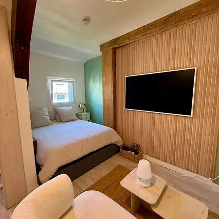 Le Du 16bis Avec 2 Velos Apartment